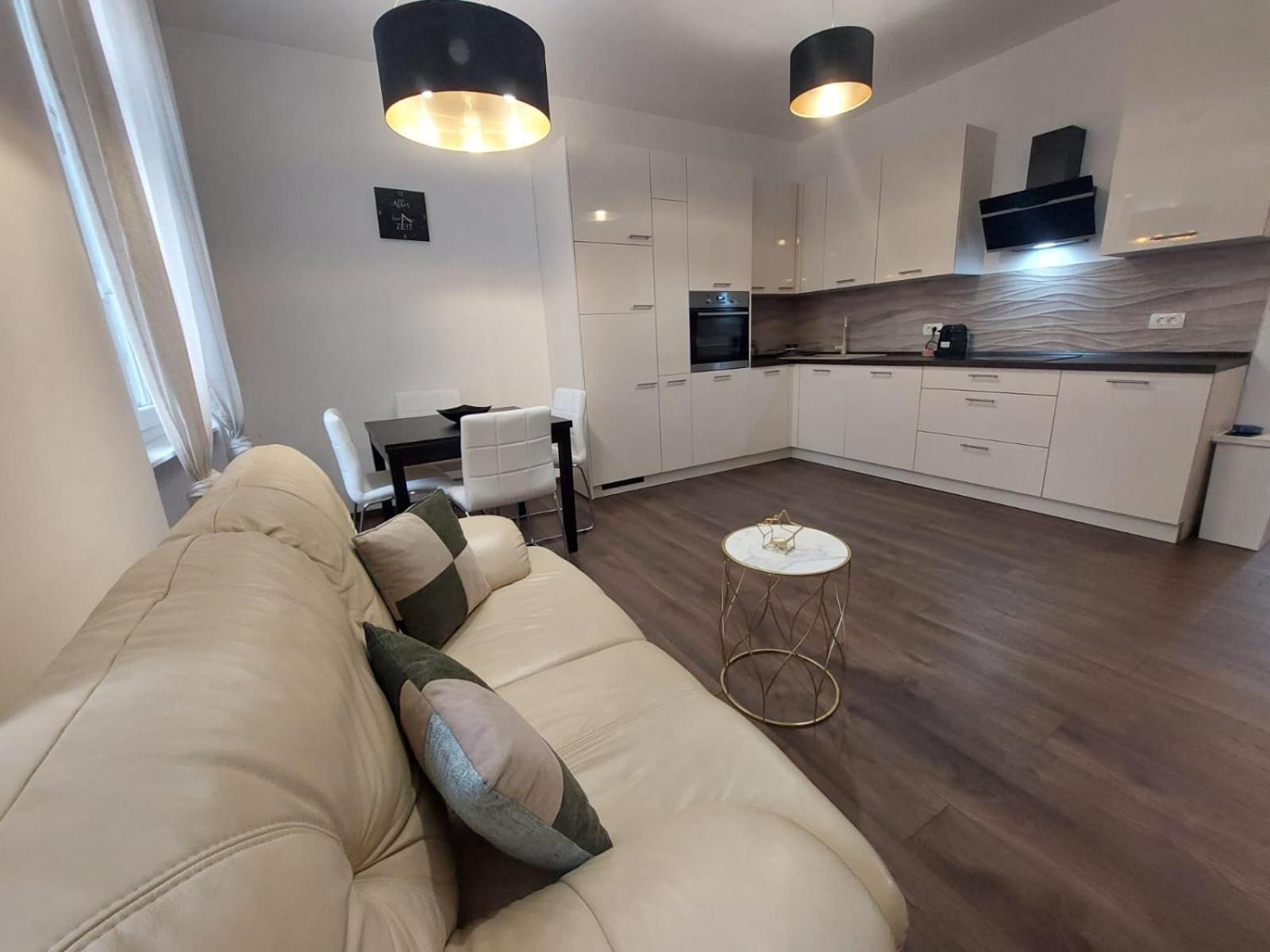 Apartman Lana Rijeka Ngoại thất bức ảnh
